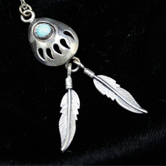Vintage Sterling Silver Turquoise Bear Claw Feather Dangle Earrings Necklace Set - Picture 3 of 7
